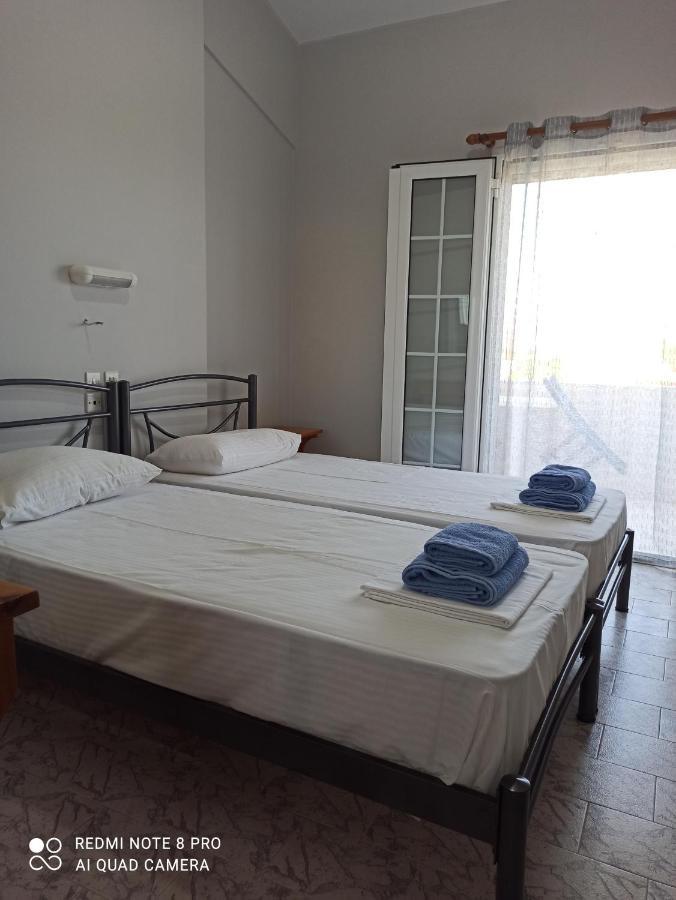 Hotel Vias à Neápolis Extérieur photo
