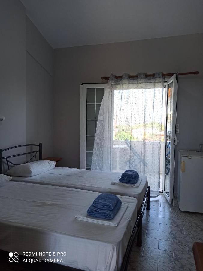 Hotel Vias à Neápolis Extérieur photo