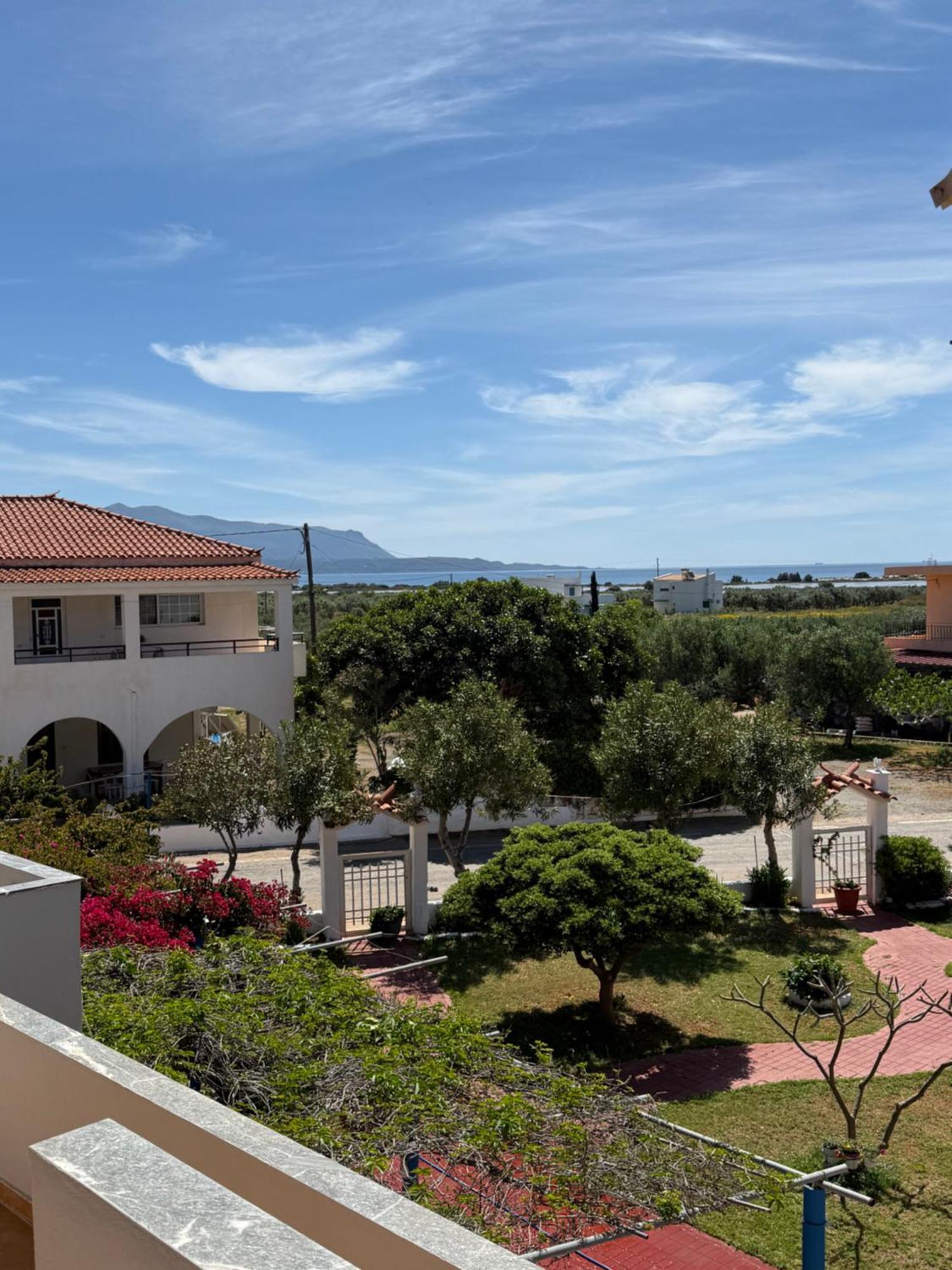 Hotel Vias à Neápolis Extérieur photo