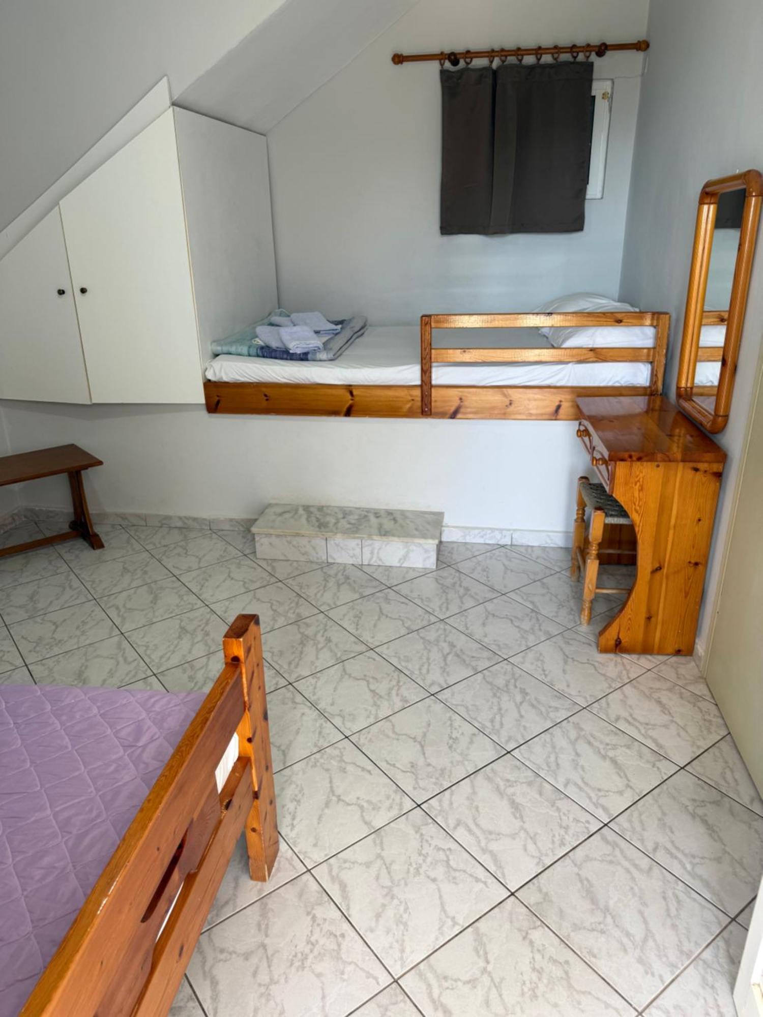 Hotel Vias à Neápolis Extérieur photo
