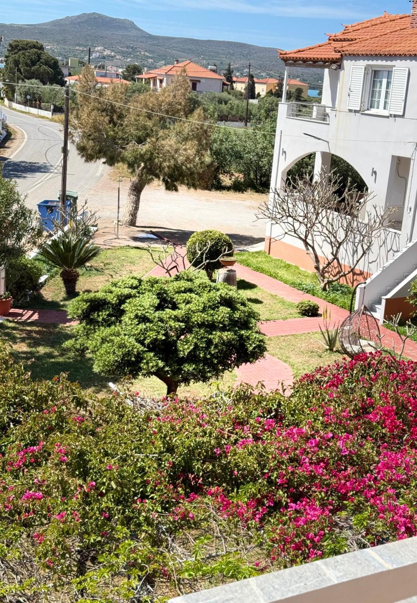 Hotel Vias à Neápolis Extérieur photo