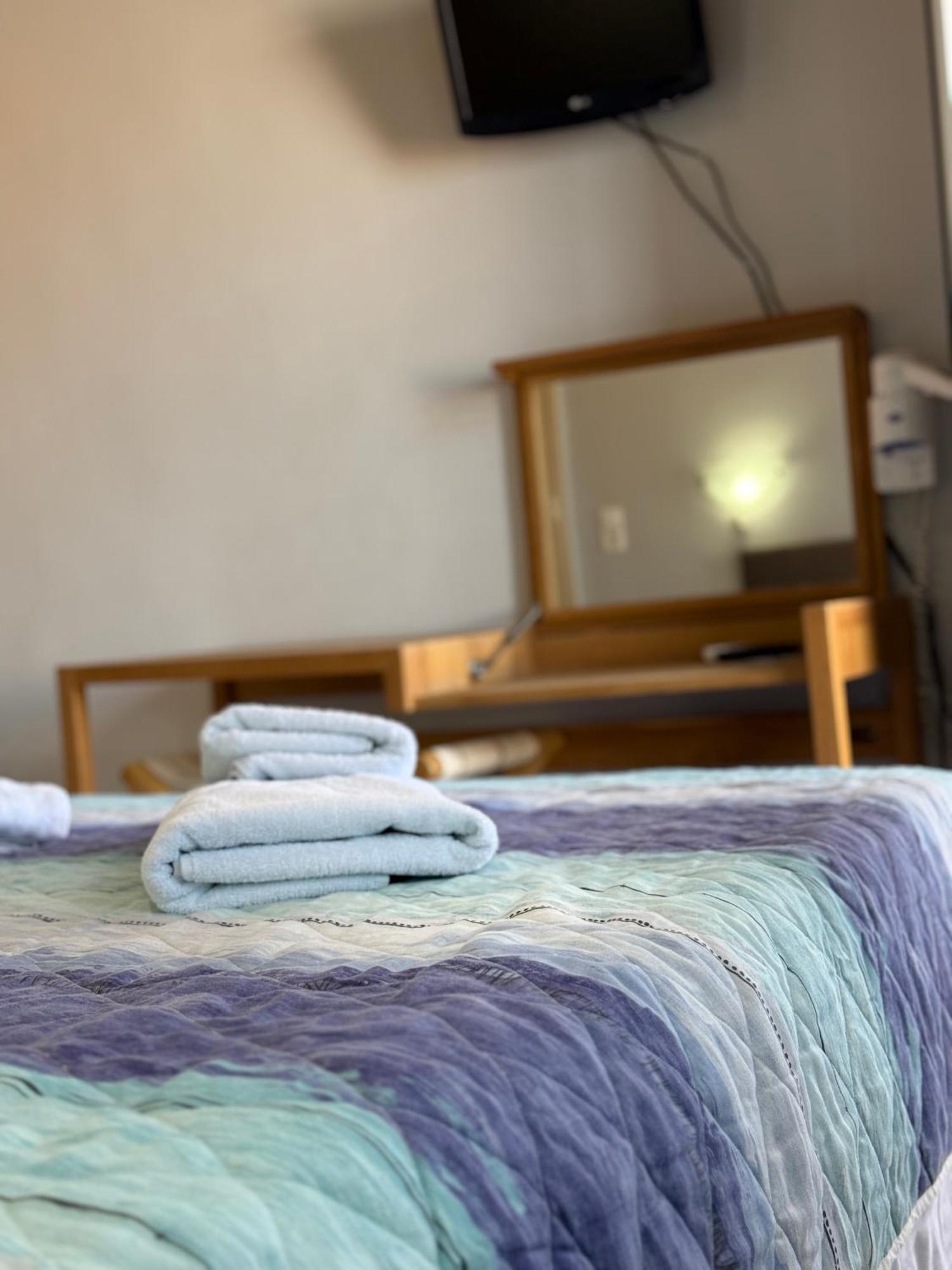 Hotel Vias à Neápolis Extérieur photo