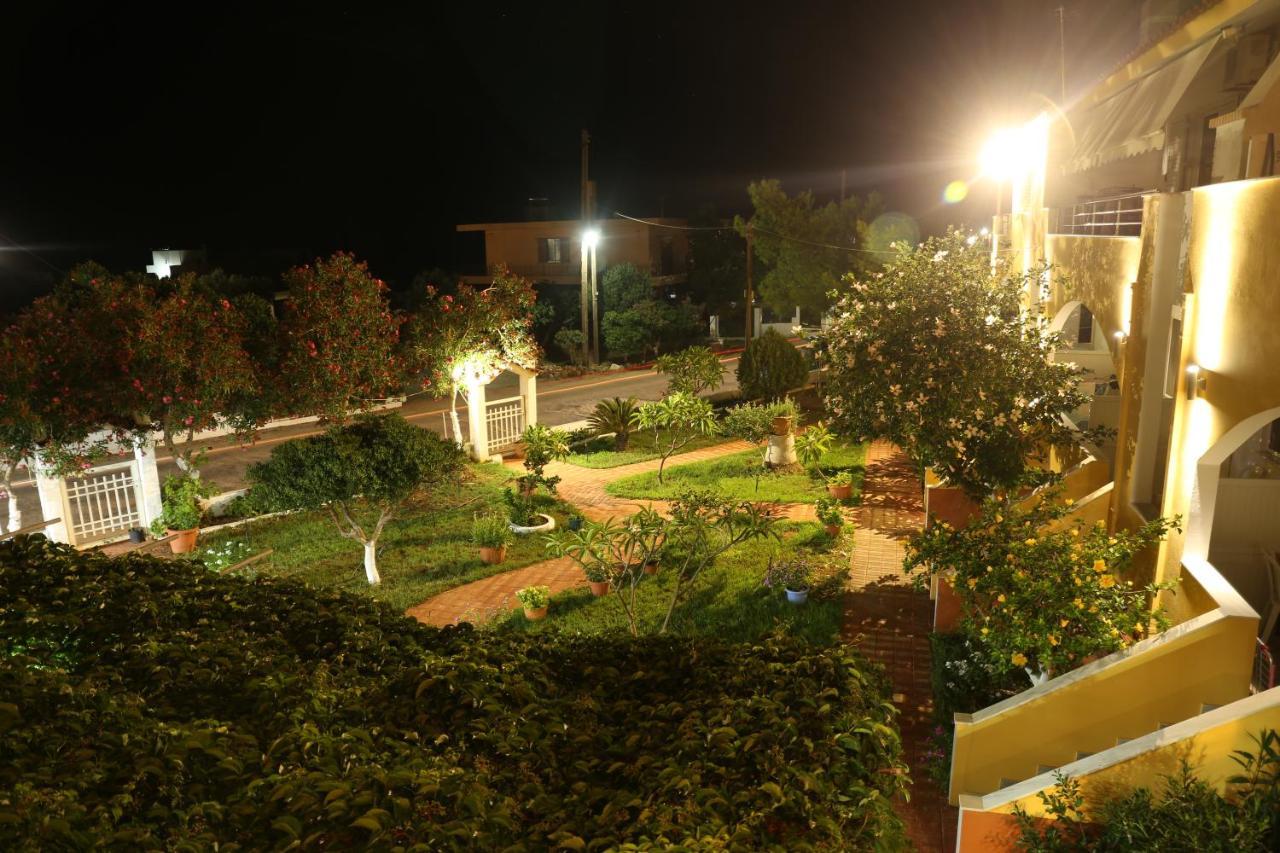 Hotel Vias à Neápolis Extérieur photo